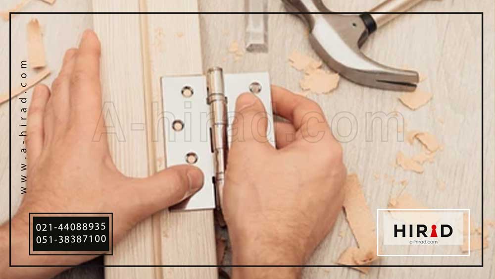 آموزش نحوه ی رگلاژ درب های چوبی