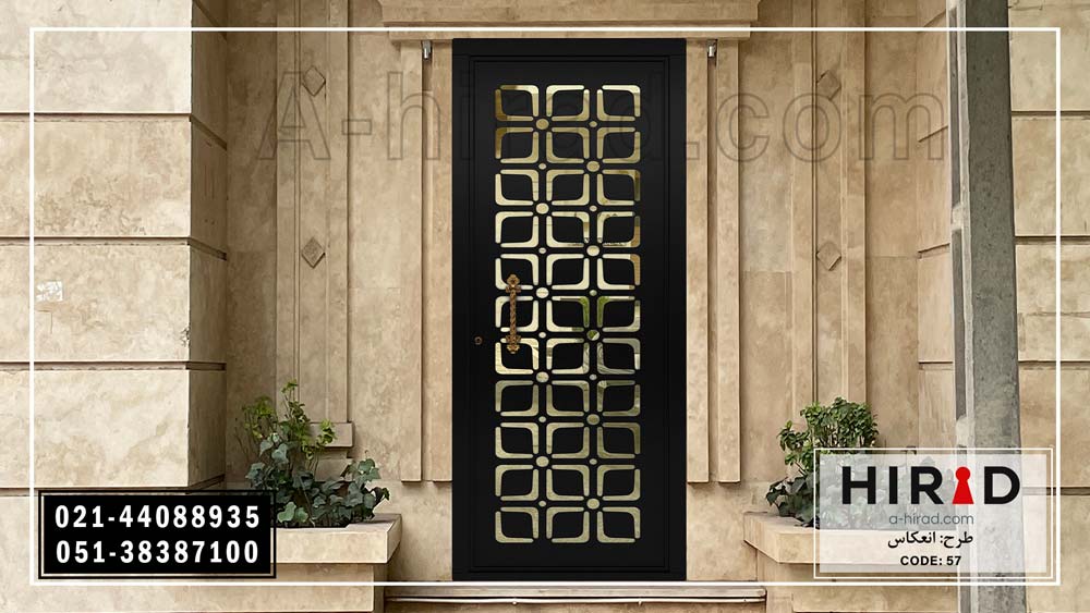 درب فلزی سی ان سی شده با طرح انعکاس تولید شرکت هیراد