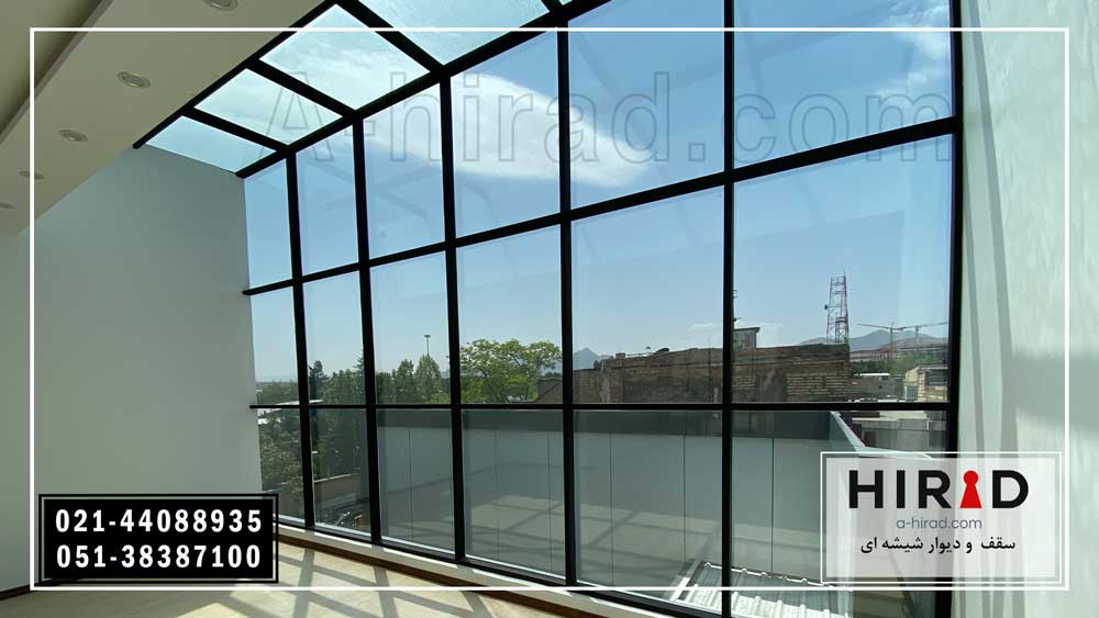 گلخانه شیشه ای 