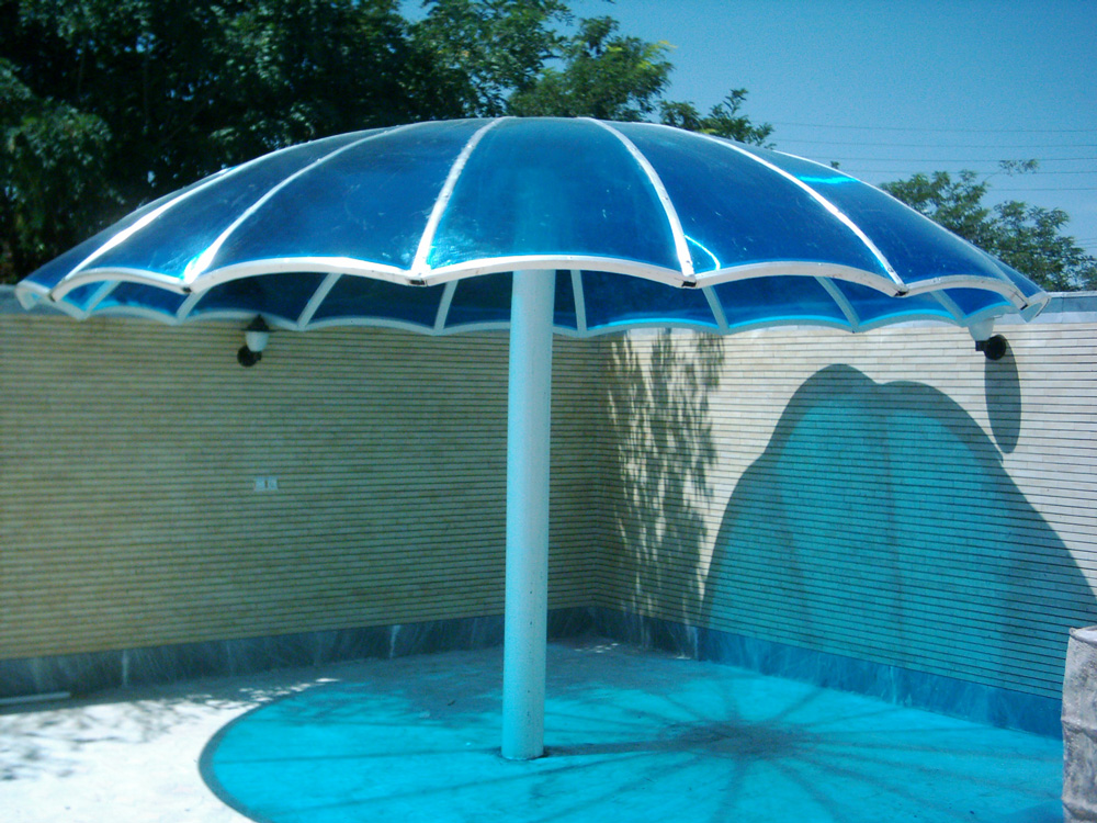 معایب آلاچیق با پوشش پلی کربنات: