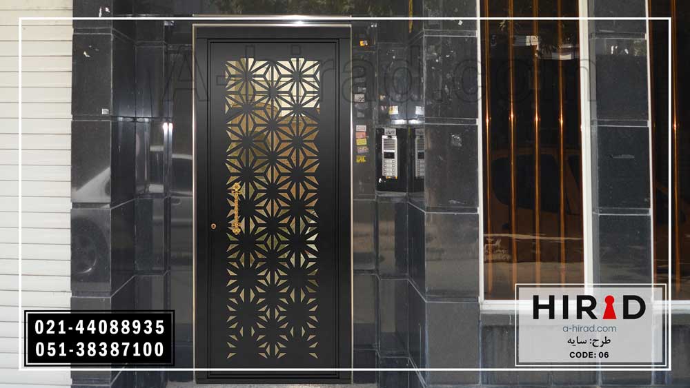 درب فلزی کد 1006 همراه با رنگ کوره ای&nbsp;