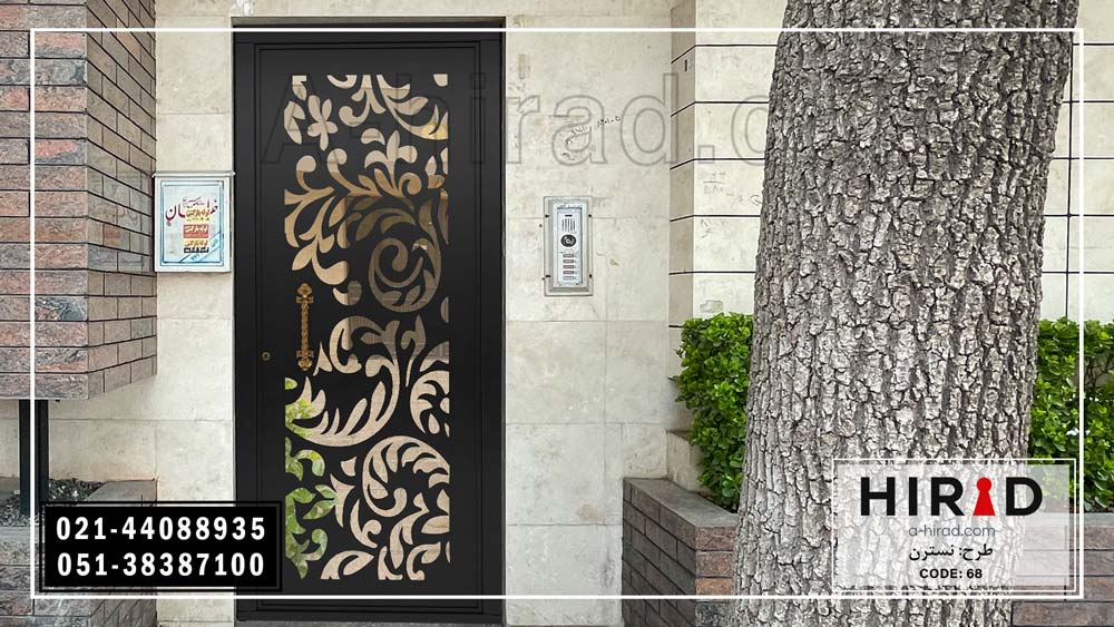 درب عابررو فلزی کد 1068 هیراد همراه با شیشه سکورین نشکن 