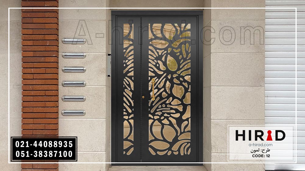 درب یک و نیم لنگه فلزی لیزری همراه با شیشه رفلکس سکوریت نشکن