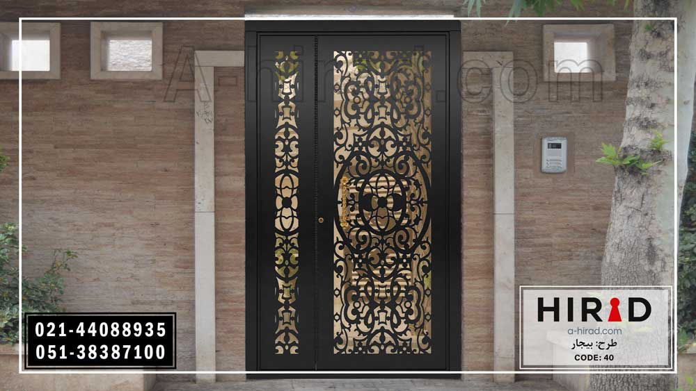درب یک و نیم لنگه مناسب برای ورودی نفر رو با چهارچوب فلزی طرح بیجار هیراد