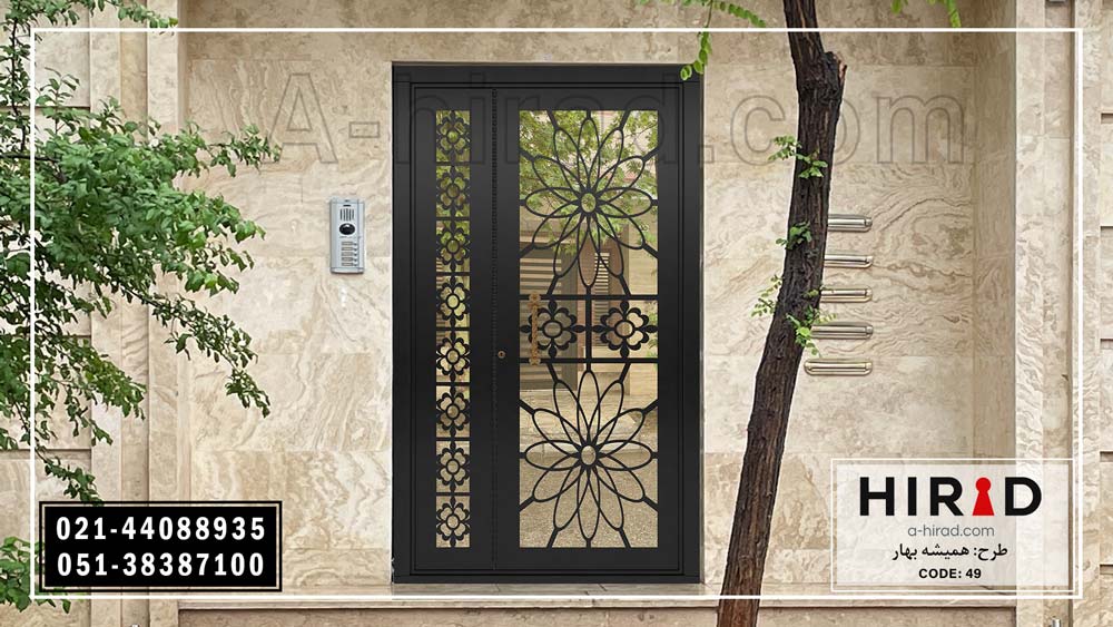 درب فلزی هیراد با بازشوی داخل به راست 