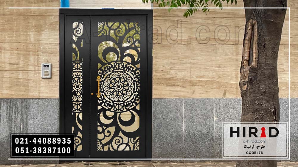 درب یک و نیم لنگه فلزی لیزری مخصوص لابی هتل