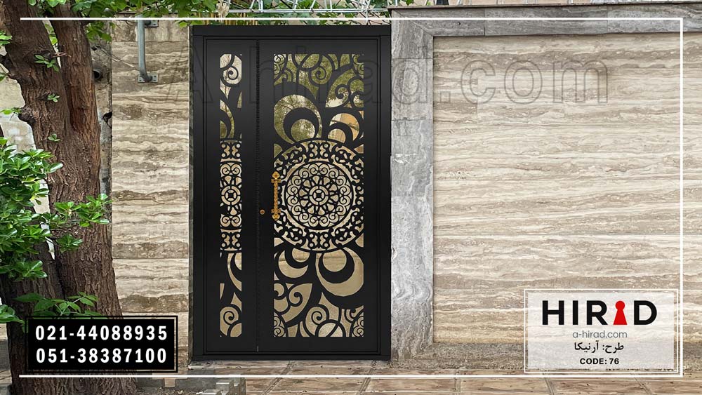 درب فلزی لیزری یک و نیم لنگه مناسب برای لابی هتل