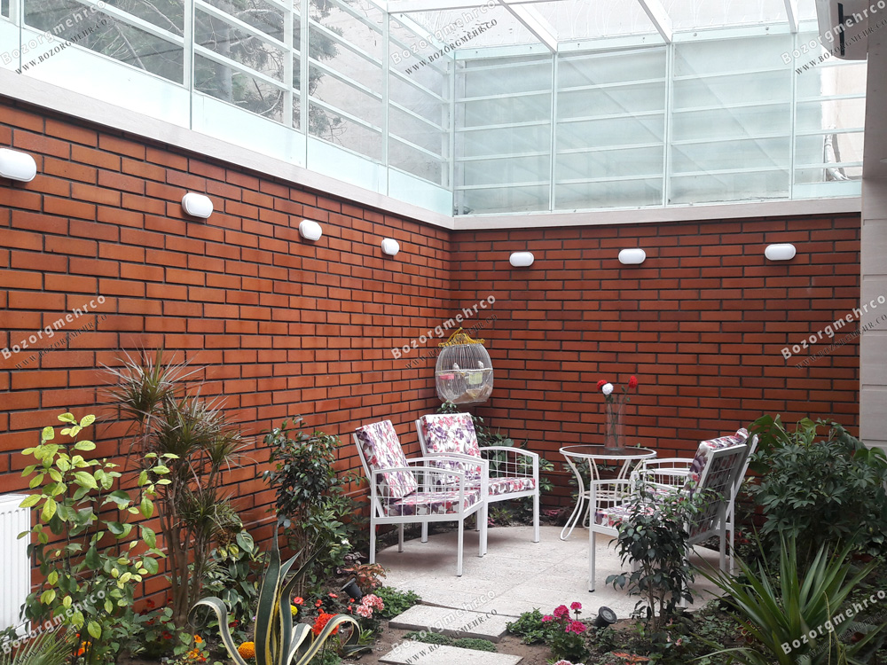 &rdquo;استخر&rdquo;