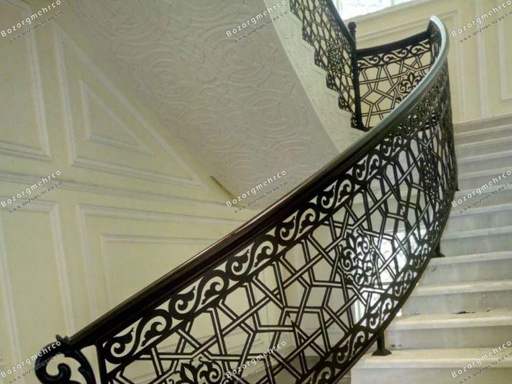 نرده فلزی لیزری